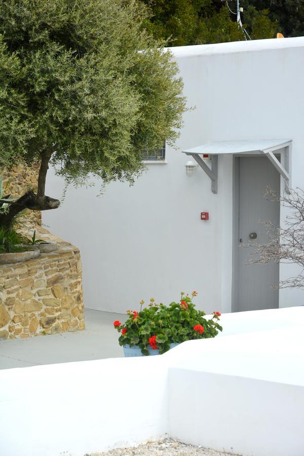 Celini Suites Hotel Marmari  Exterior photo